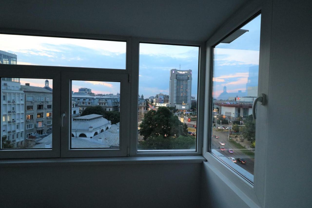 Serenity Heights Apartment: A Panoramic Haven Near Old Town - Free Minibar Бухарест Екстер'єр фото