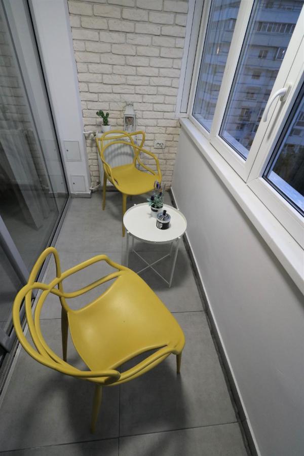 Serenity Heights Apartment: A Panoramic Haven Near Old Town - Free Minibar Бухарест Екстер'єр фото